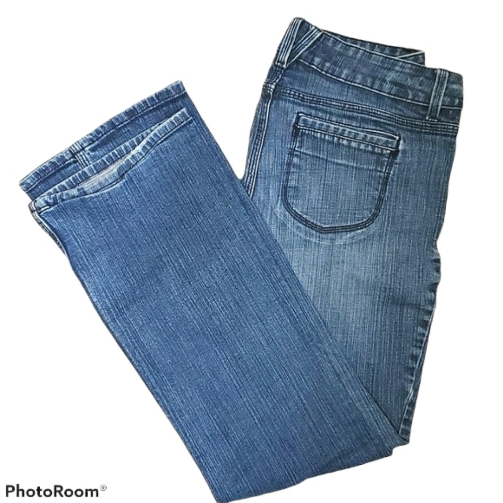 APT. 9 Jeans Cute comfy jeans size 10